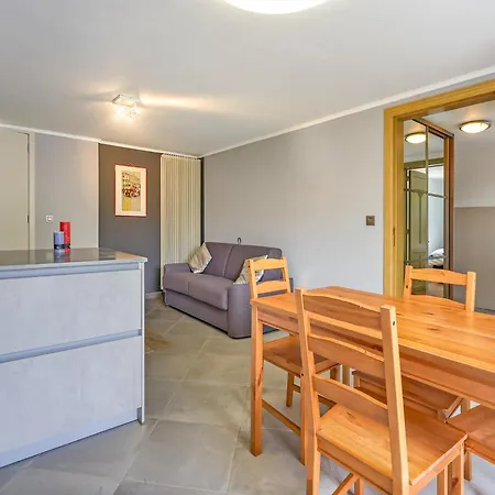 In With Garden Hébergement de vacances